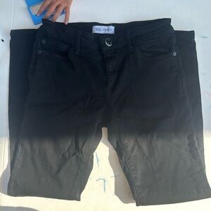 Black skinny jean DL1961